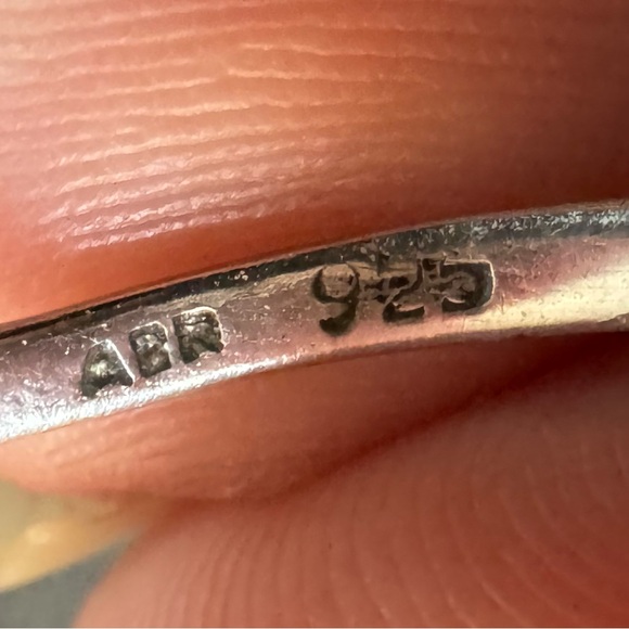 Sterling silver and abalone shell ring. - Picture 11 of 11